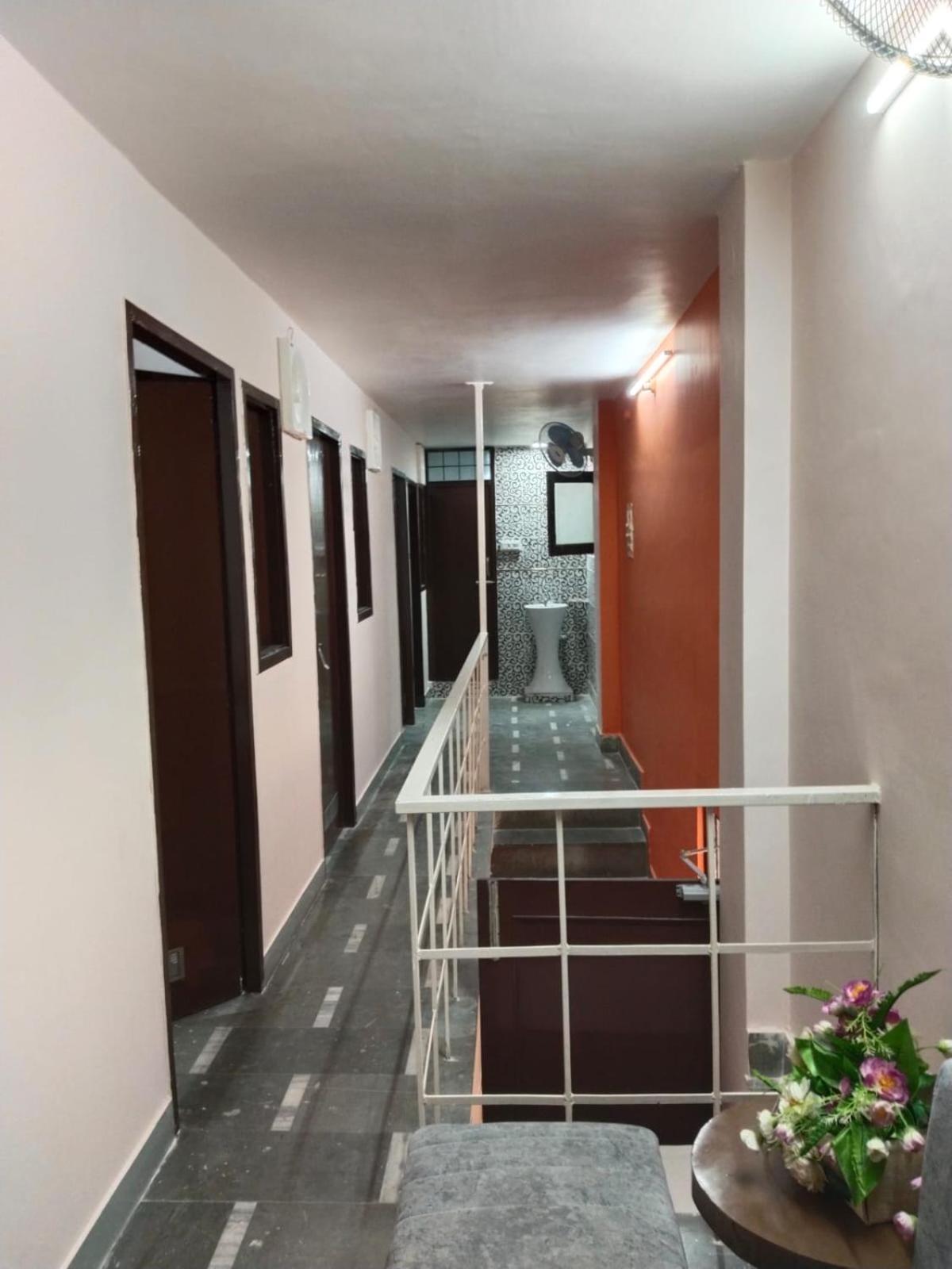 Guest house Siddhivinayak Temple *
