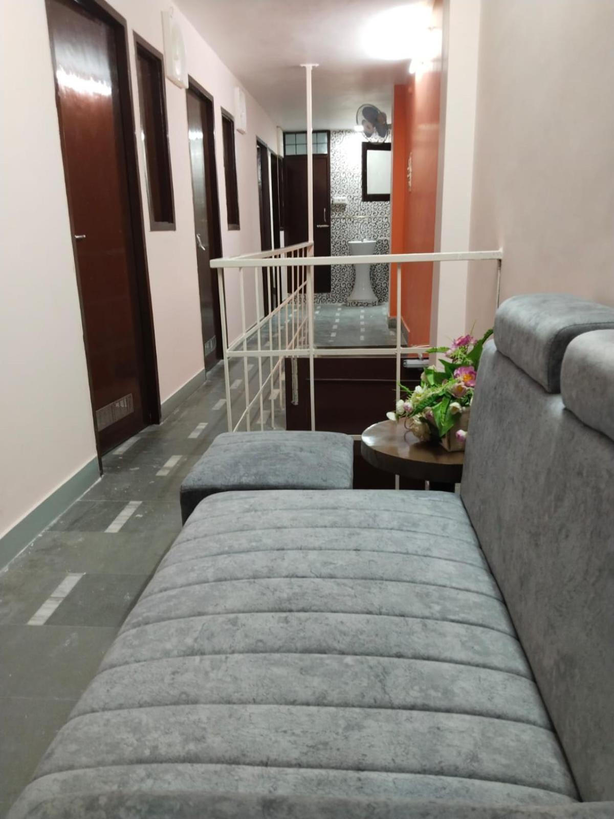 Siddhivinayak Temple Guest house *
